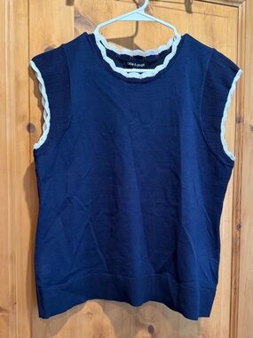 Cable & Gauge Navy Sleeveless Knit Top with White Scalloped Trim